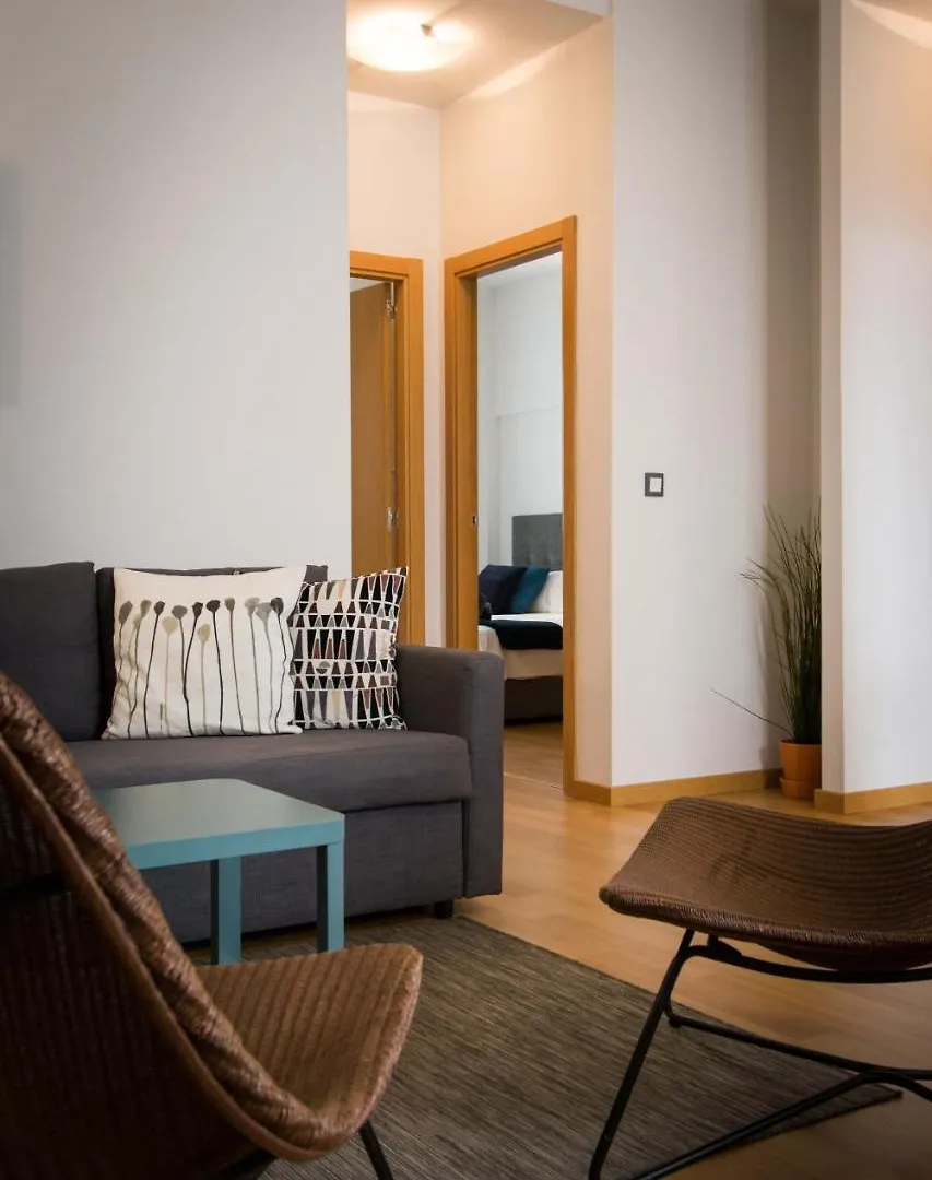 Holidays2Malaga Refino Pool And Parking Apartment